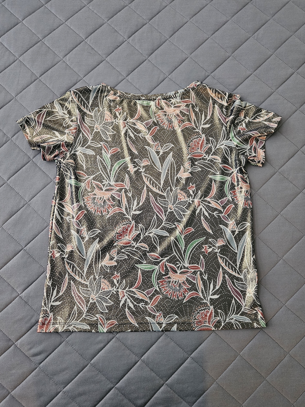 NEW Promod Short-Sleeve Floral Metallic Tee Size S Black Pink Green Feminine - Picture 7 of 7